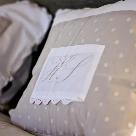 Le Hupsa Pfannala Nocleg ze śniadaniem 3*